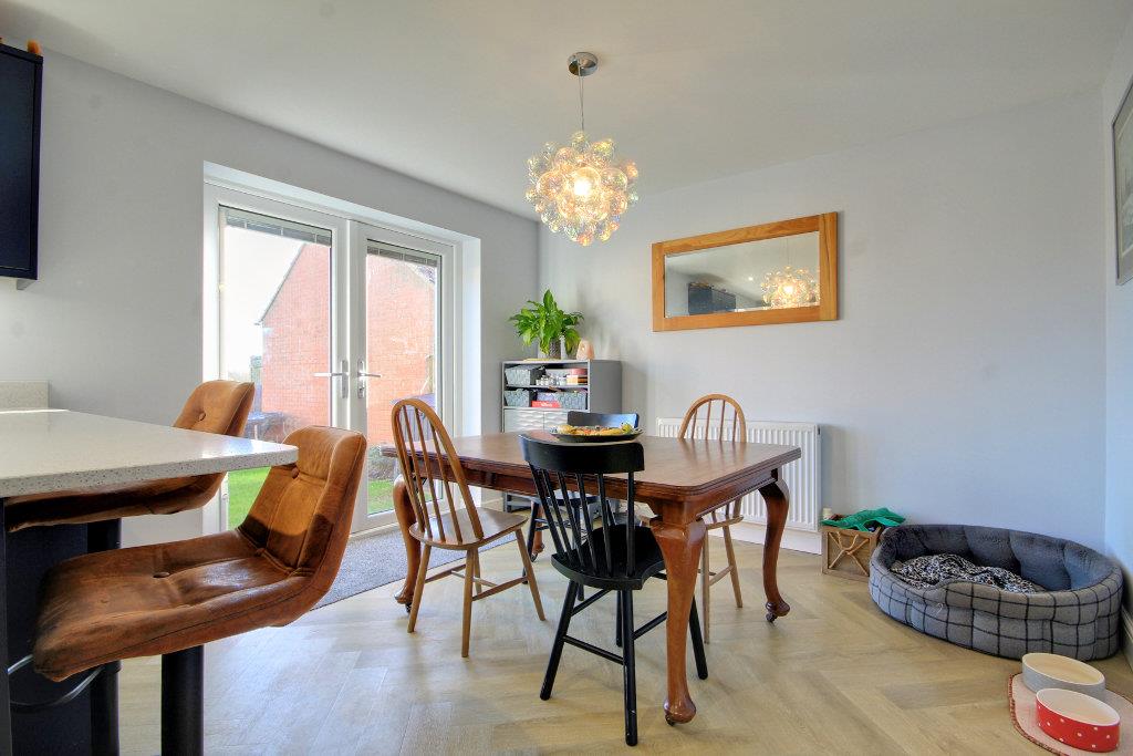 Coopers Croft, Leven